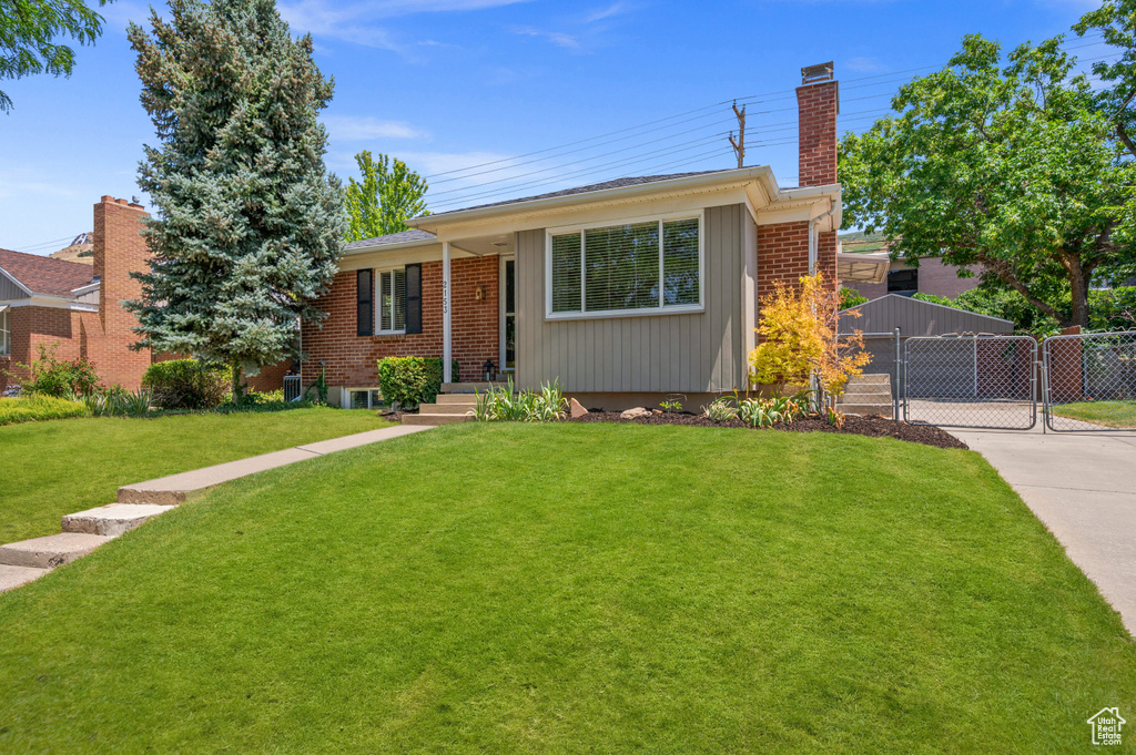 2153 S BROADMOOR ST Salt Lake City, UT 84109