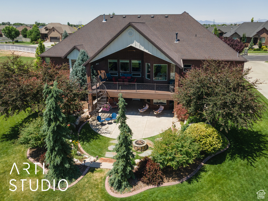 2124 N HERITAGE DR Farr West, UT 84404