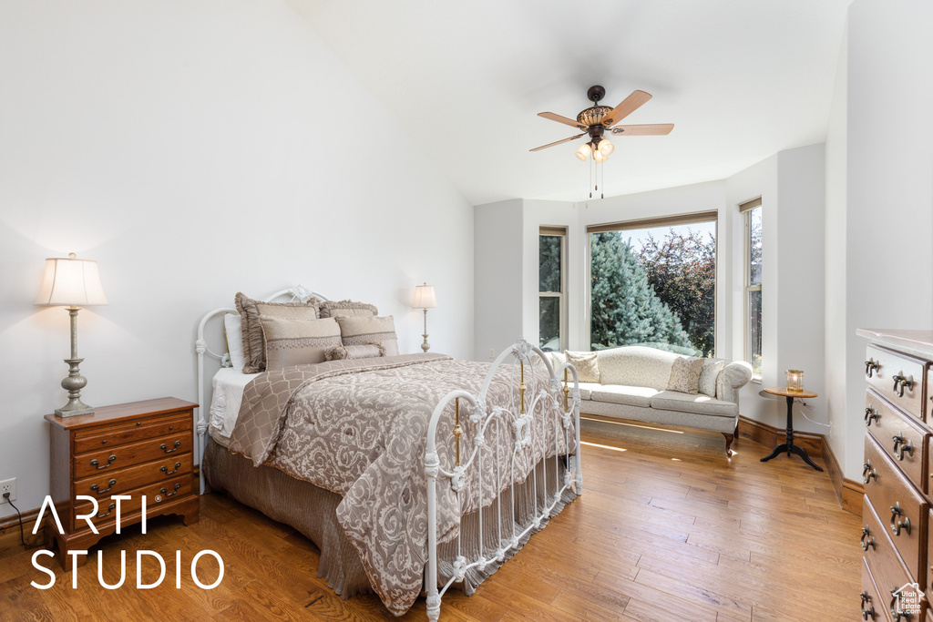 2124 N HERITAGE DR Farr West, UT 84404