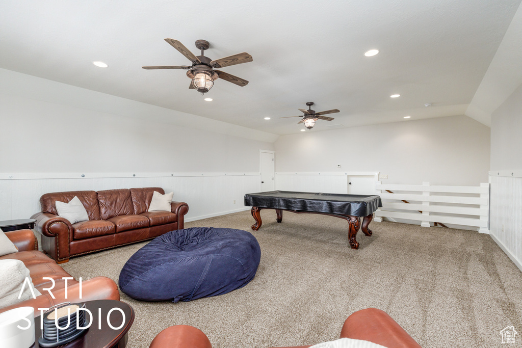 2124 N HERITAGE DR Farr West, UT 84404