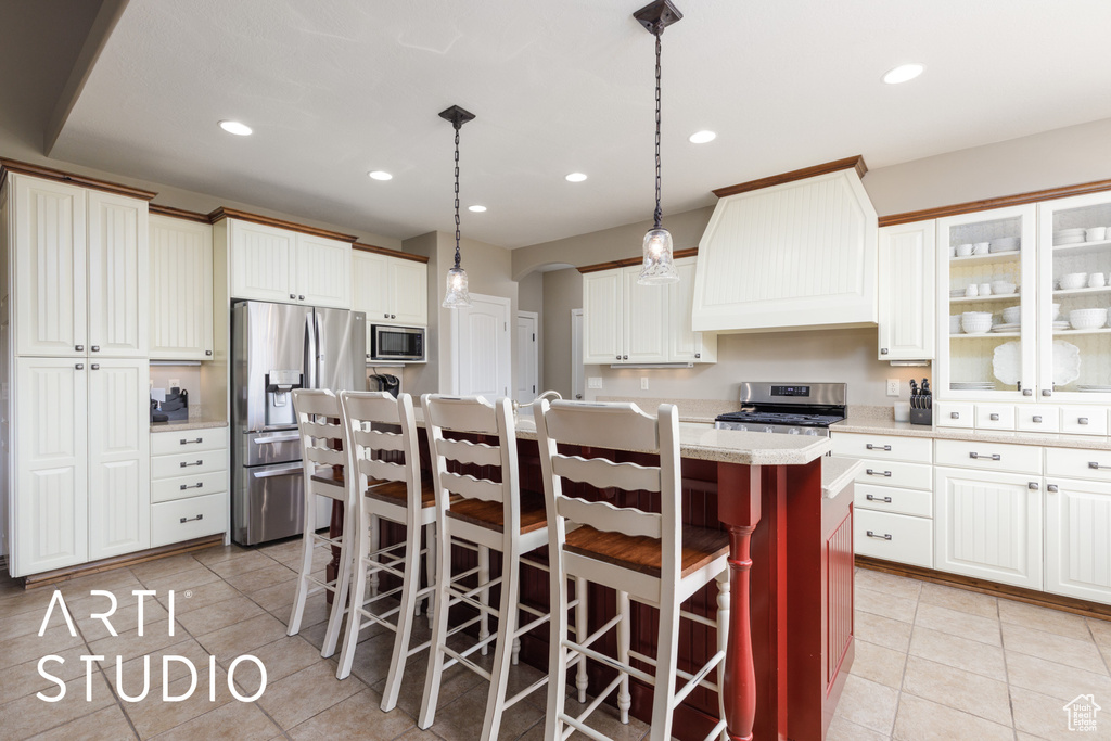 2124 N HERITAGE DR Farr West, UT 84404
