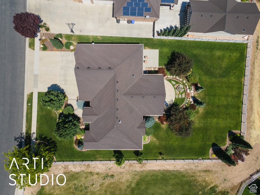 2124 N HERITAGE DR Farr West, UT 84404