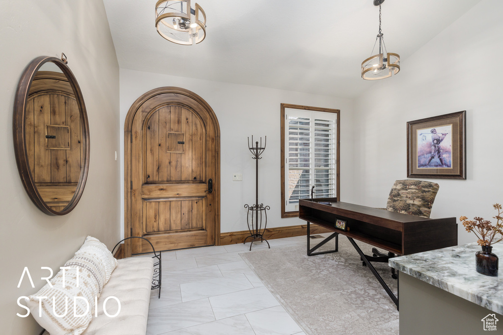 2124 N HERITAGE DR Farr West, UT 84404