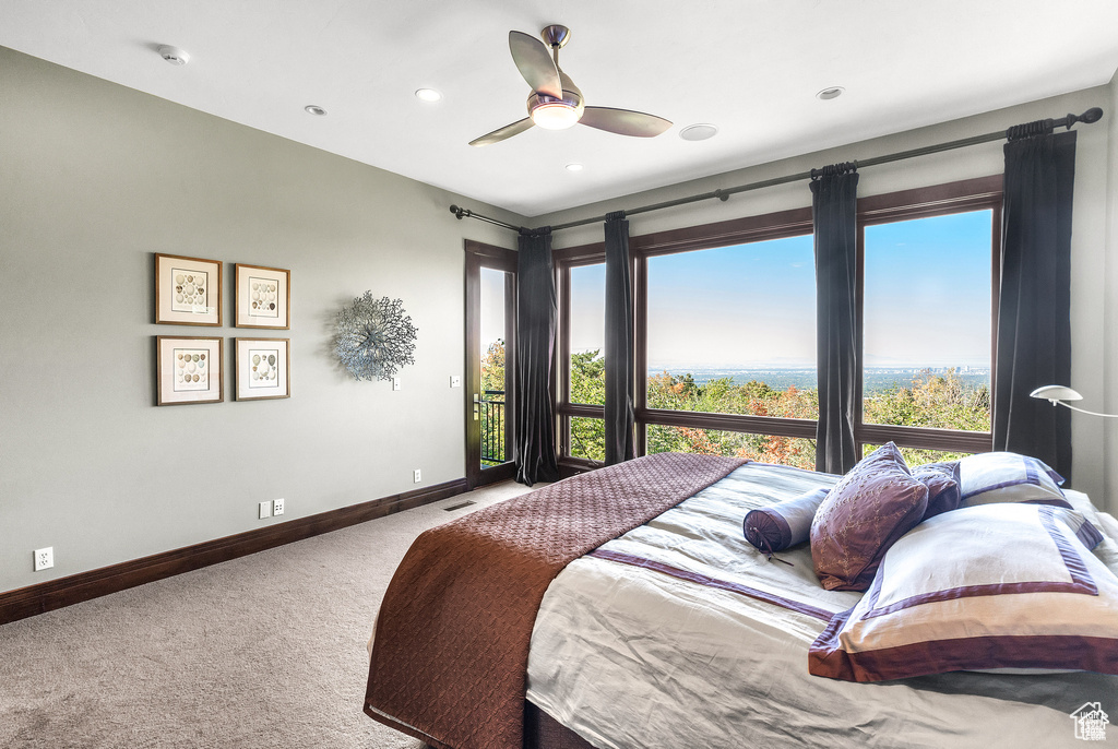 Bedroom featuring carpet flooring, access to outside, recessed lighting, and a ceiling fan