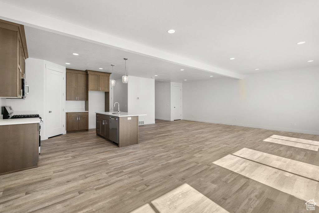 2831 S ALLISON WAY #110 Syracuse, UT 84075