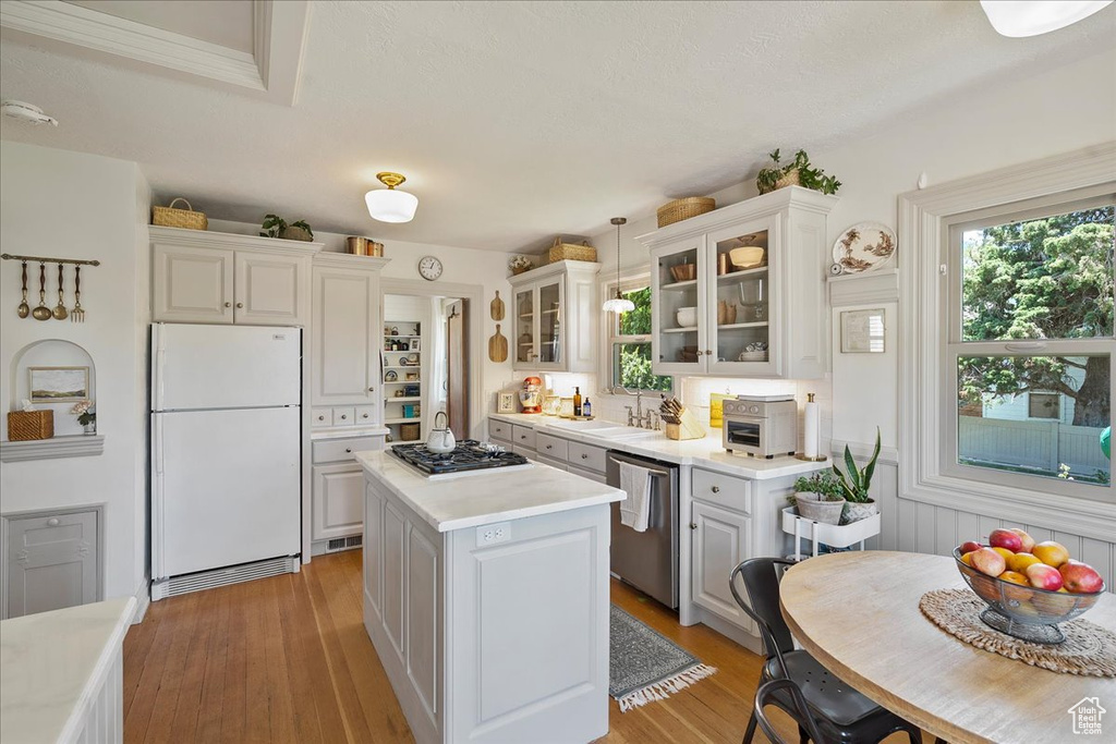2747 N 1050 E North Ogden, UT 84414