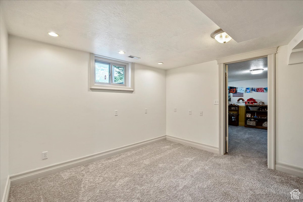 2747 N 1050 E North Ogden, UT 84414