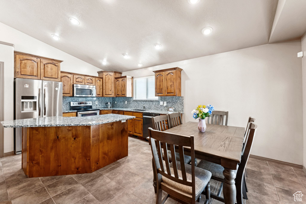 620 W 3600 S Riverdale, UT 84405