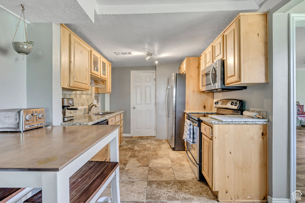 3227 S 1575 E Salt Lake City, UT 84106