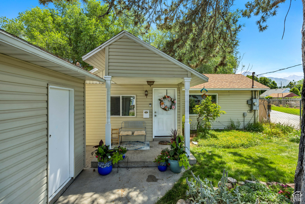 3227 S 1575 E Salt Lake City, UT 84106