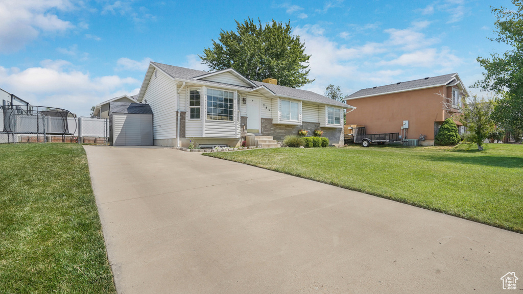 285 W 90 N Clearfield, UT 84015
