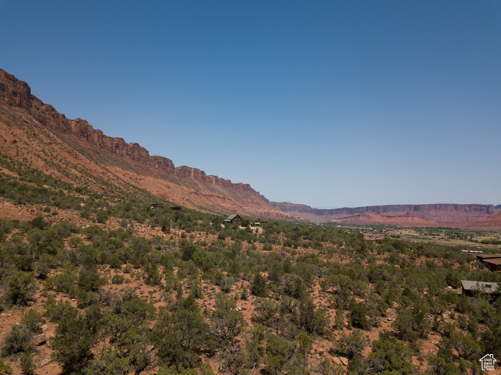 343  TAYLOR LN Castle Valley, UT 84532