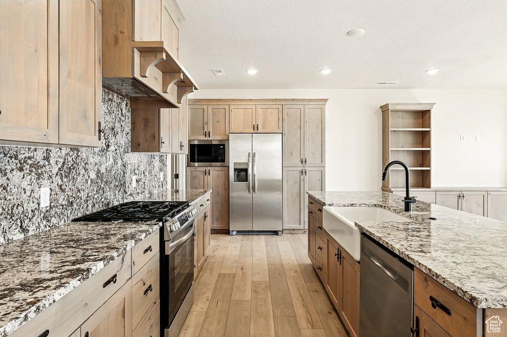 1158 N YUCCA ST Cedar City, UT 84721