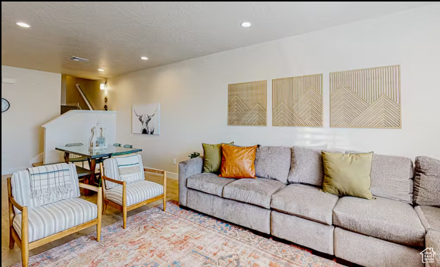 1235 N MISTICO ALY Washington, UT 84780