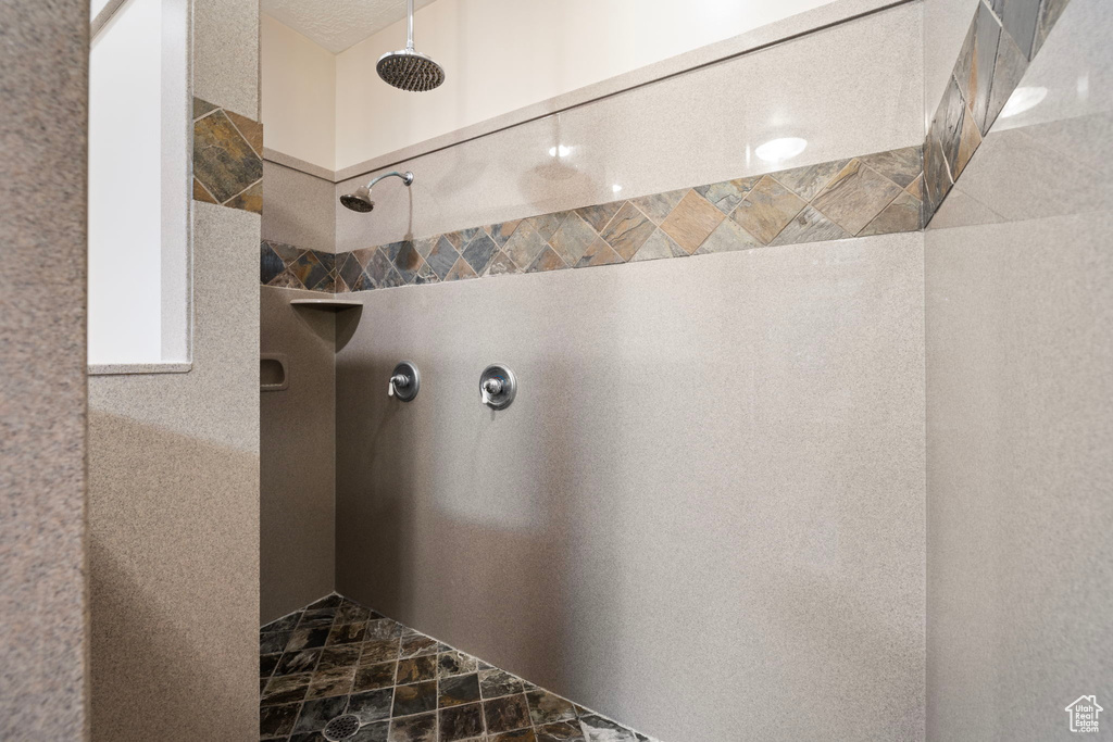 192 E 2200 N Lehi, UT 84043