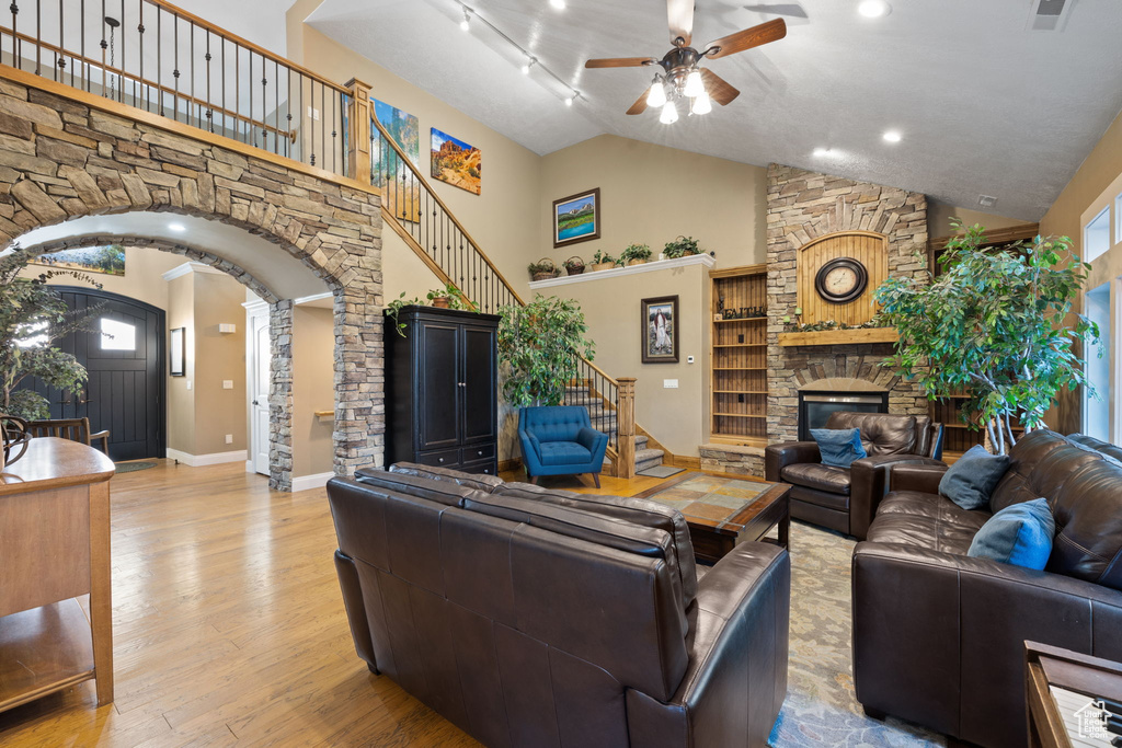 192 E 2200 N Lehi, UT 84043