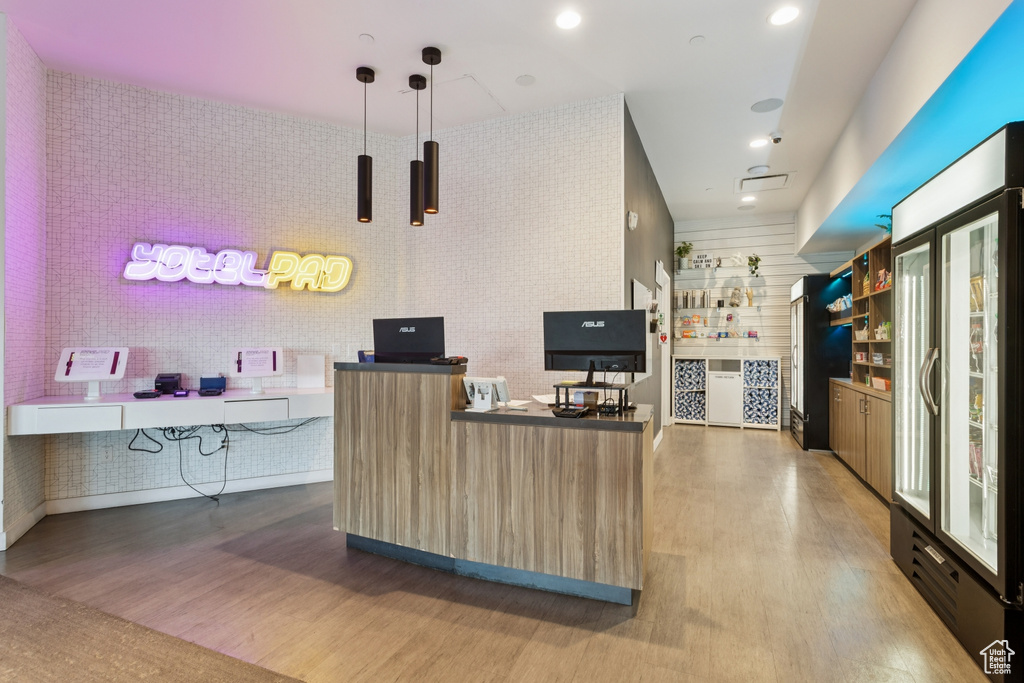 Reception area with recessed lighting