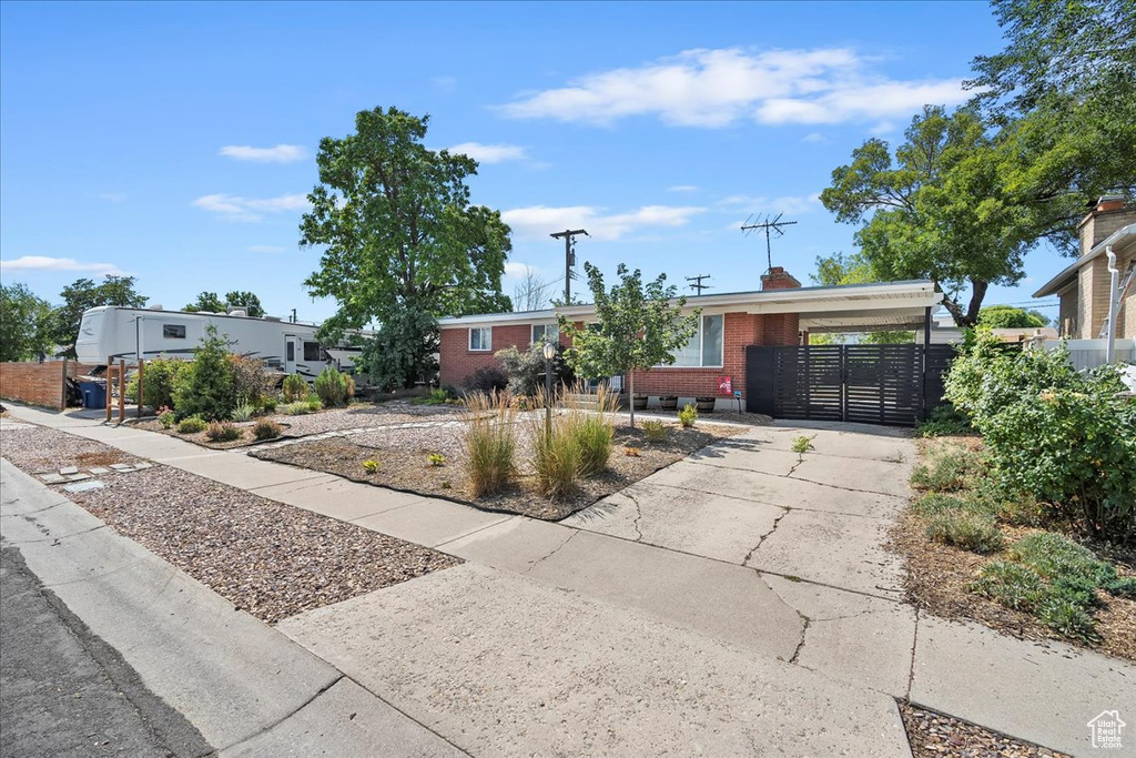 3385 W FLORLITA AVE. West Valley City, UT 84119