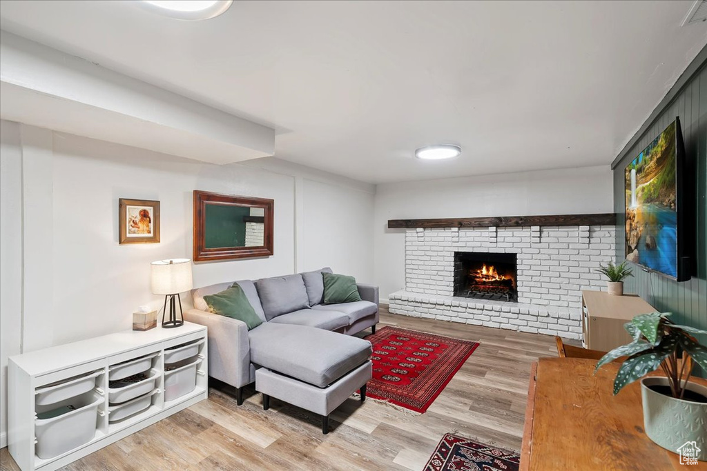 3385 W FLORLITA AVE. West Valley City, UT 84119
