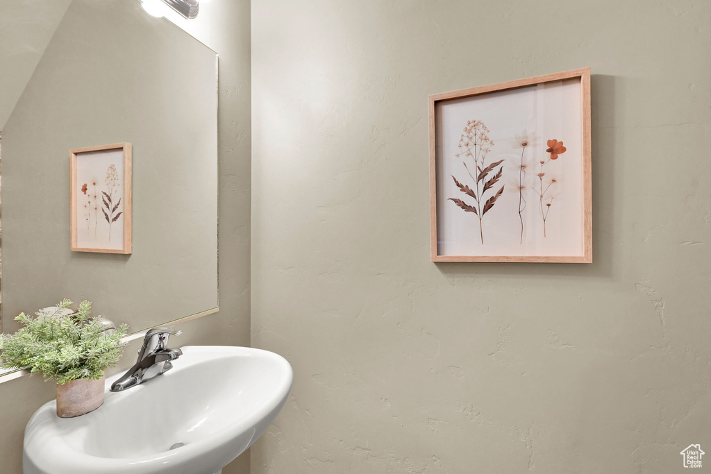 Bathroom featuring a sink