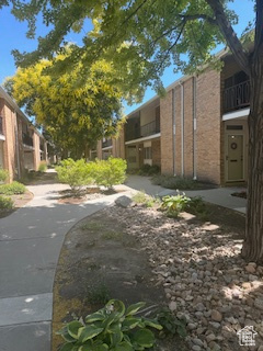View of home's community