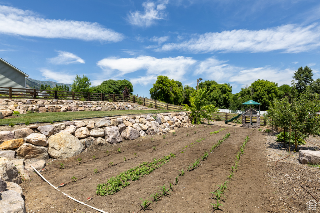 View of yard with a mountain view
