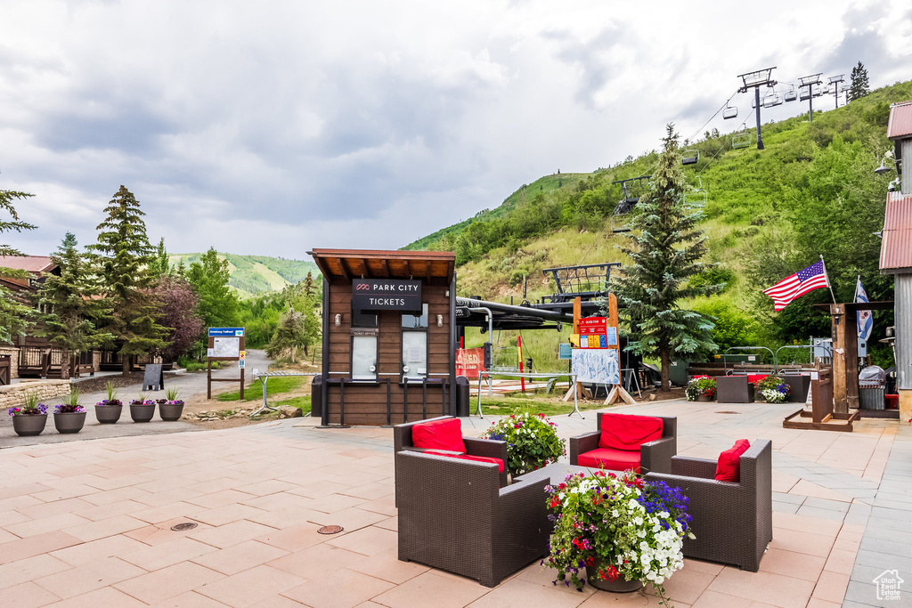 View of patio / terrace featuring a mountain view