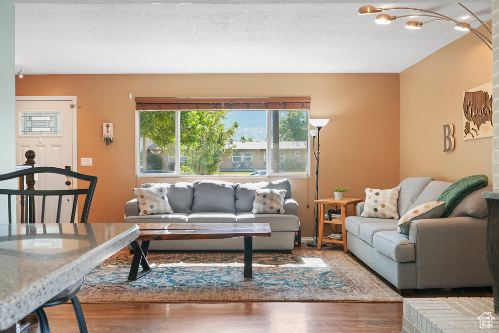 220 S 600 E Kaysville, UT 84037