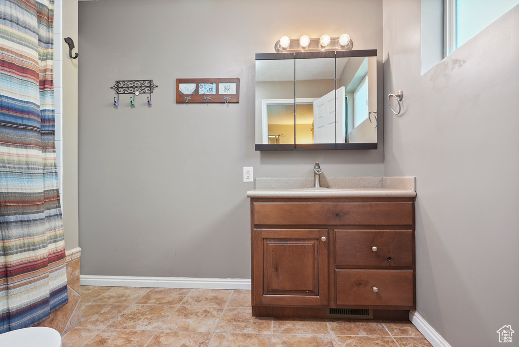 220 S 600 E Kaysville, UT 84037