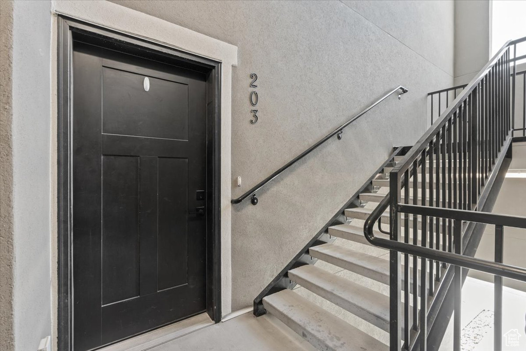 1806 W NEWCASTLE LN #203 Saratoga Springs, UT 84045