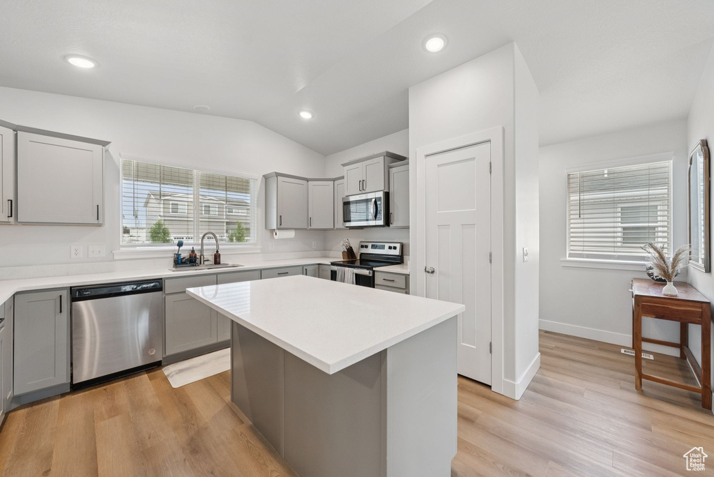 4913 W OLYMPIC VIEW DR Kearns, UT 84118