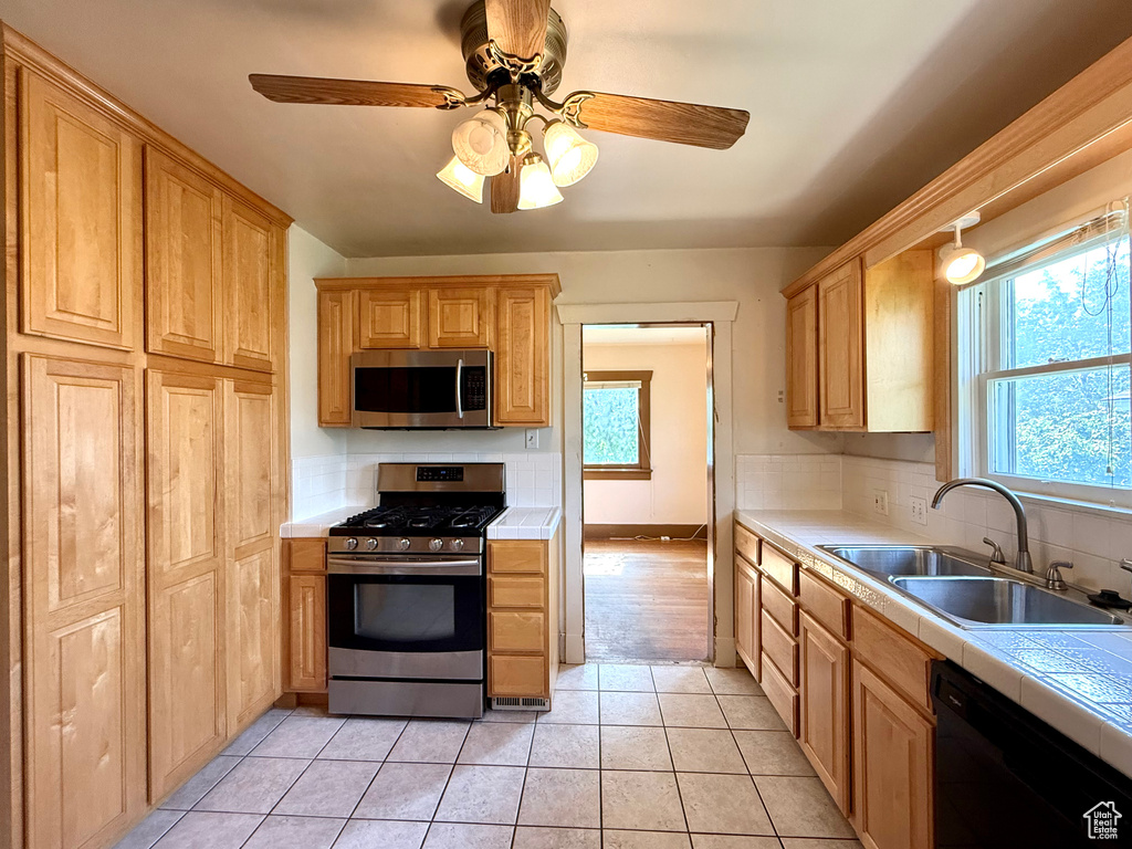 7692 S GRANT ST Midvale, UT 84047