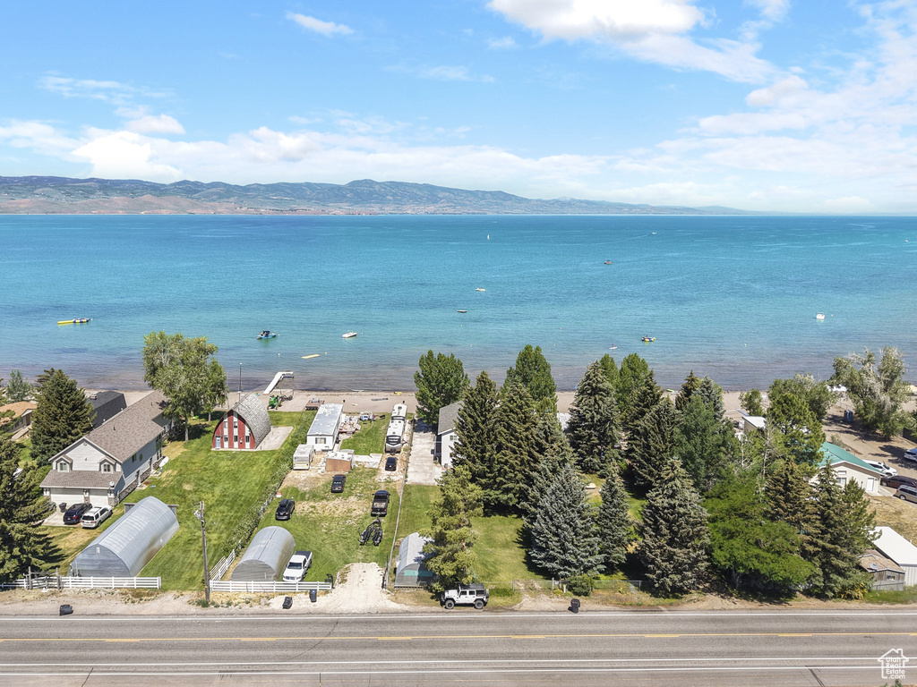 Water view featuring mountains