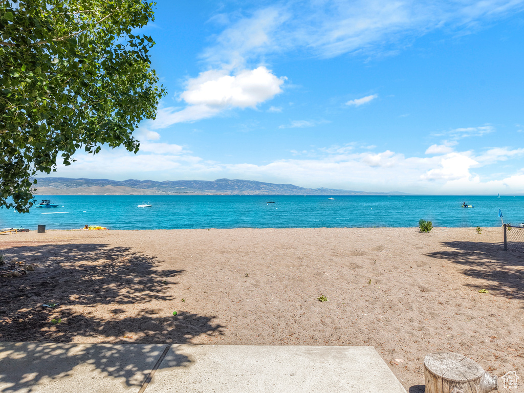 Water view featuring mountains