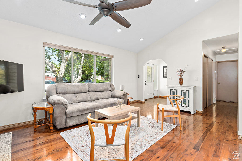 7159 S ANGELSEA DR West Jordan, UT 84084