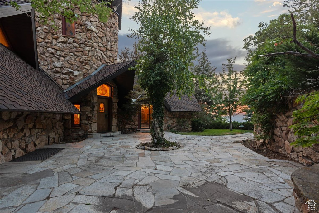 5060 S MILE HIGH Millcreek, UT 84124