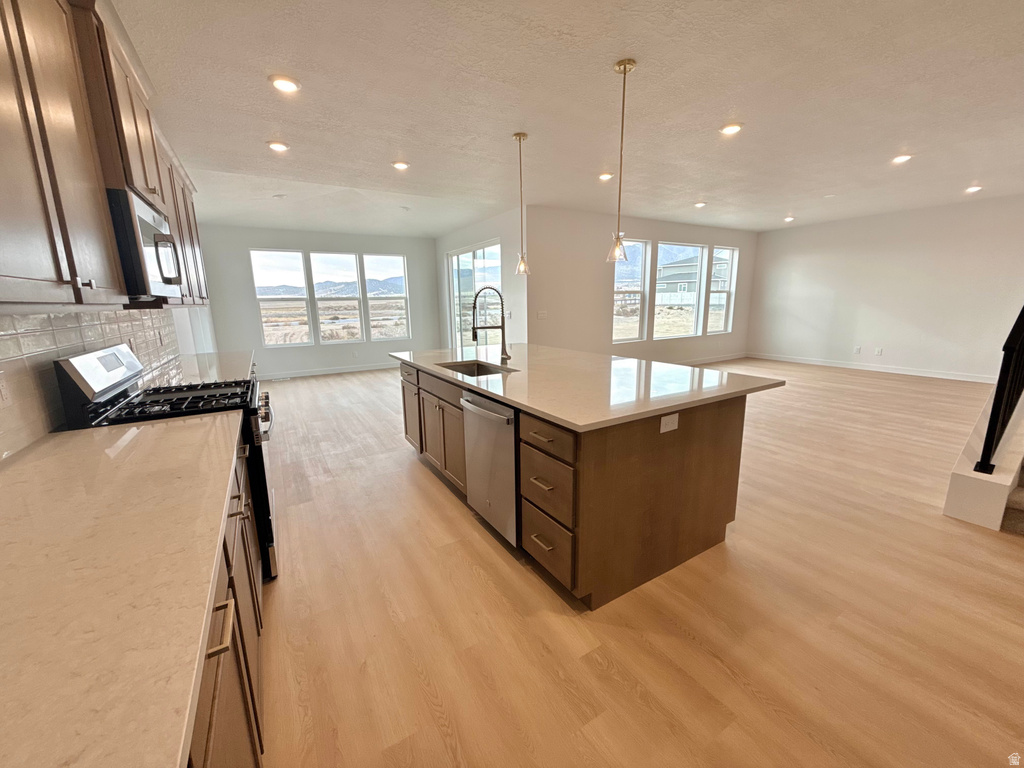 2969 N KINGBIRD DR #614 Eagle Mountain, UT 84005