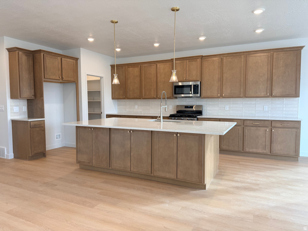 2969 N KINGBIRD DR #614 Eagle Mountain, UT 84005