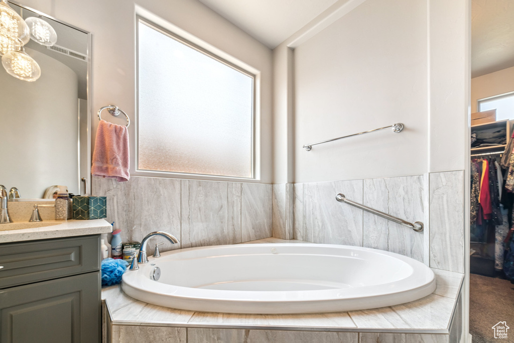 3245 S BRONCO DR Washington, UT 84780