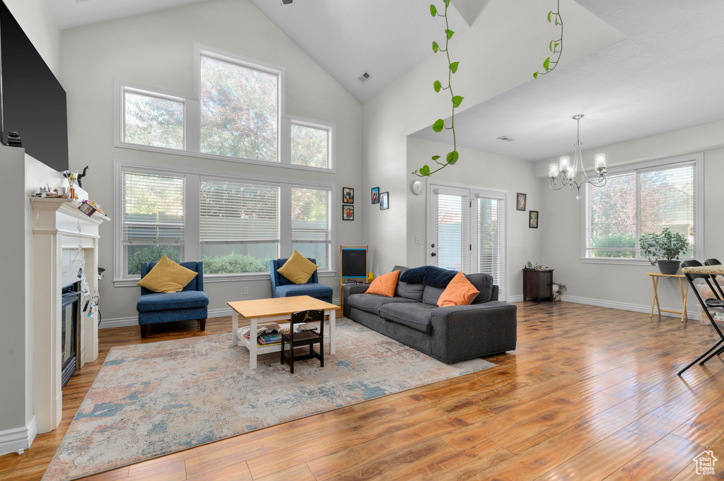 10227 MYSTIC BROOK WAY South Jordan, UT 84095