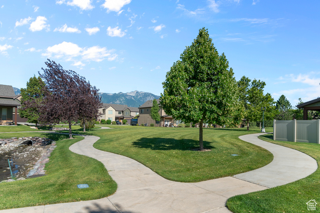 10227 MYSTIC BROOK WAY South Jordan, UT 84095