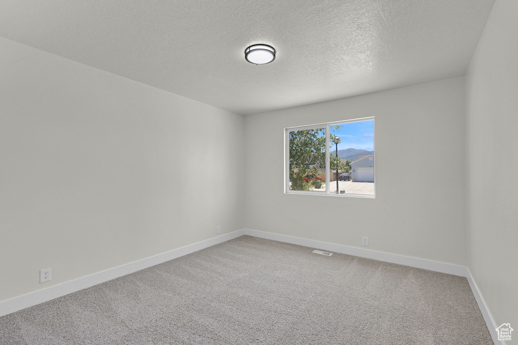 244 W 670 N Tooele, UT 84074