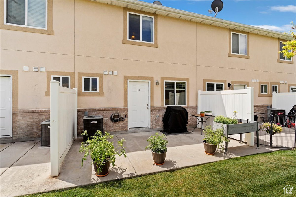 228 W 1975 N #56 Harrisville, UT 84414