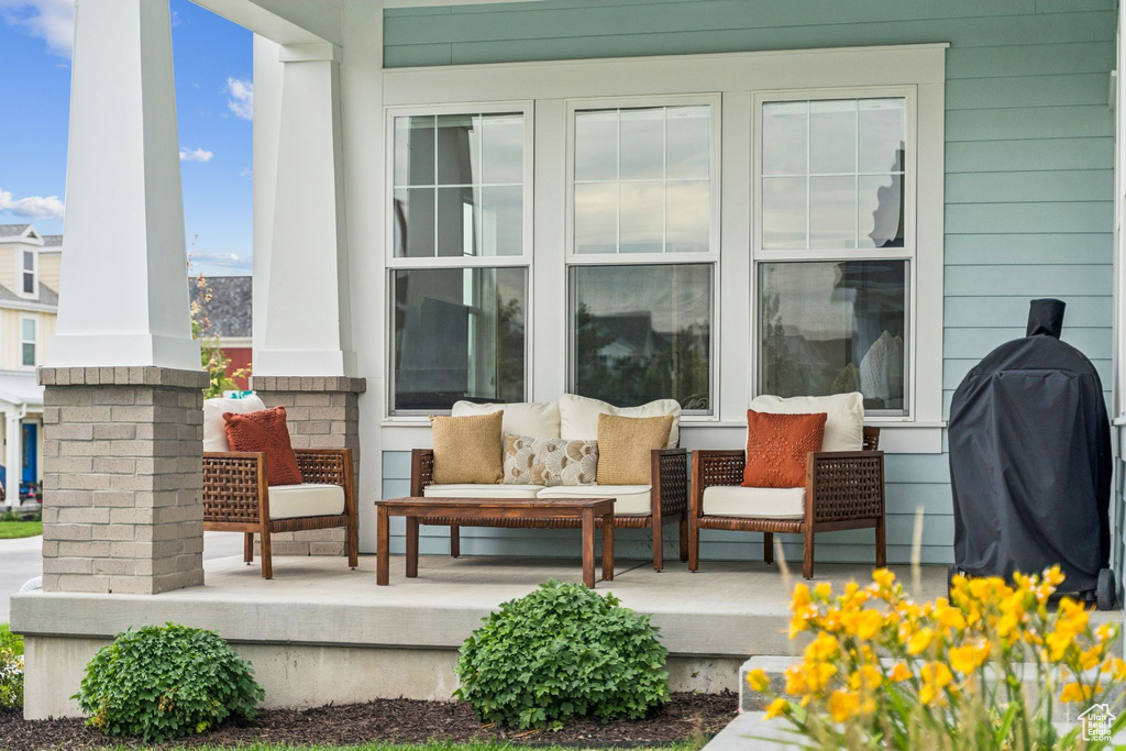 6424 W SUGAR CANE DR South Jordan, UT 84009