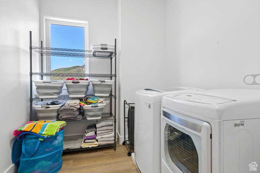 2198 E SILVER FLOWER CT Draper, UT 84020