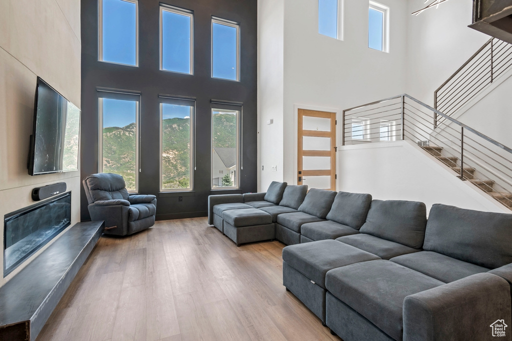 2198 E SILVER FLOWER CT Draper, UT 84020