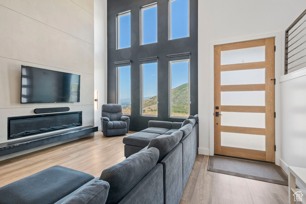 2198 E SILVER FLOWER CT Draper, UT 84020