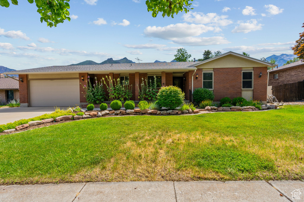 8711 S RUSTLER RD Cottonwood Heights, UT 84093