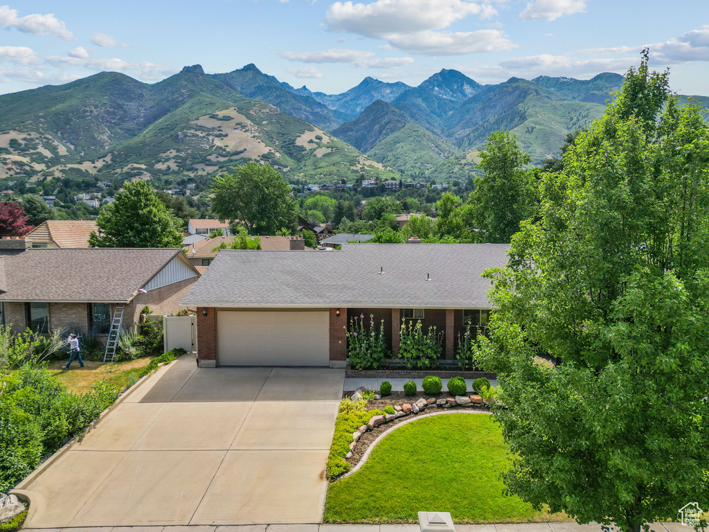 8711 S RUSTLER RD Cottonwood Heights, UT 84093