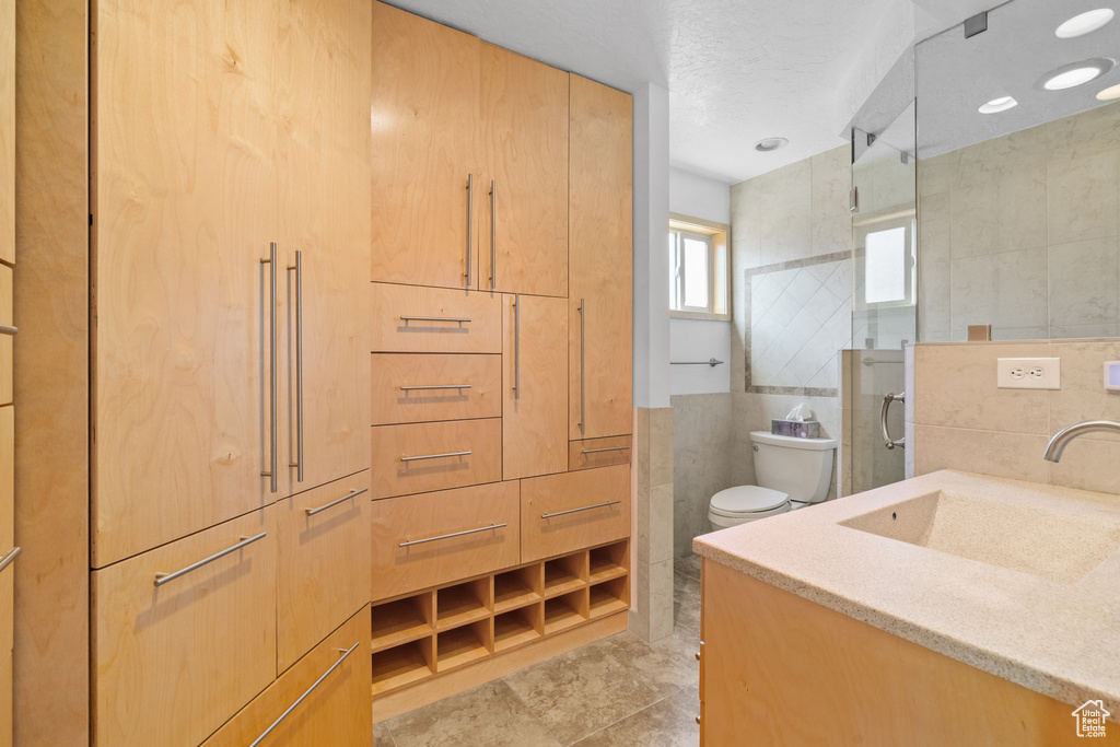 8711 S RUSTLER RD Cottonwood Heights, UT 84093